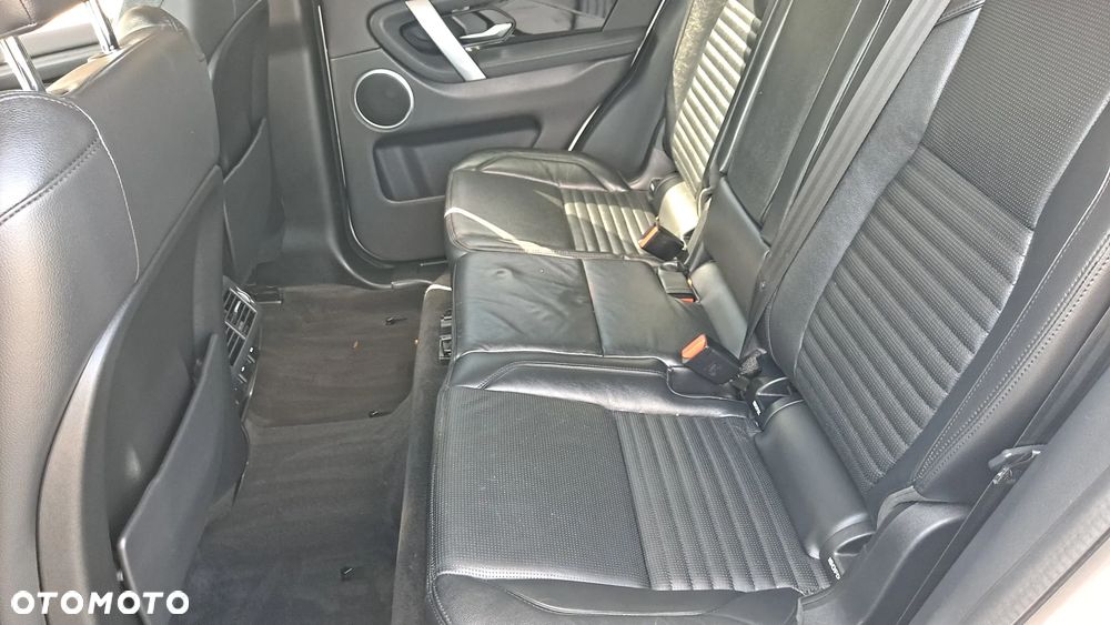Land Rover Discovery Sport P250 Urban Edition - 13