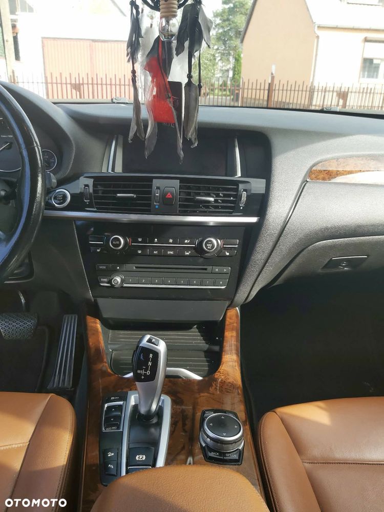 BMW X3 xDrive28i - 9