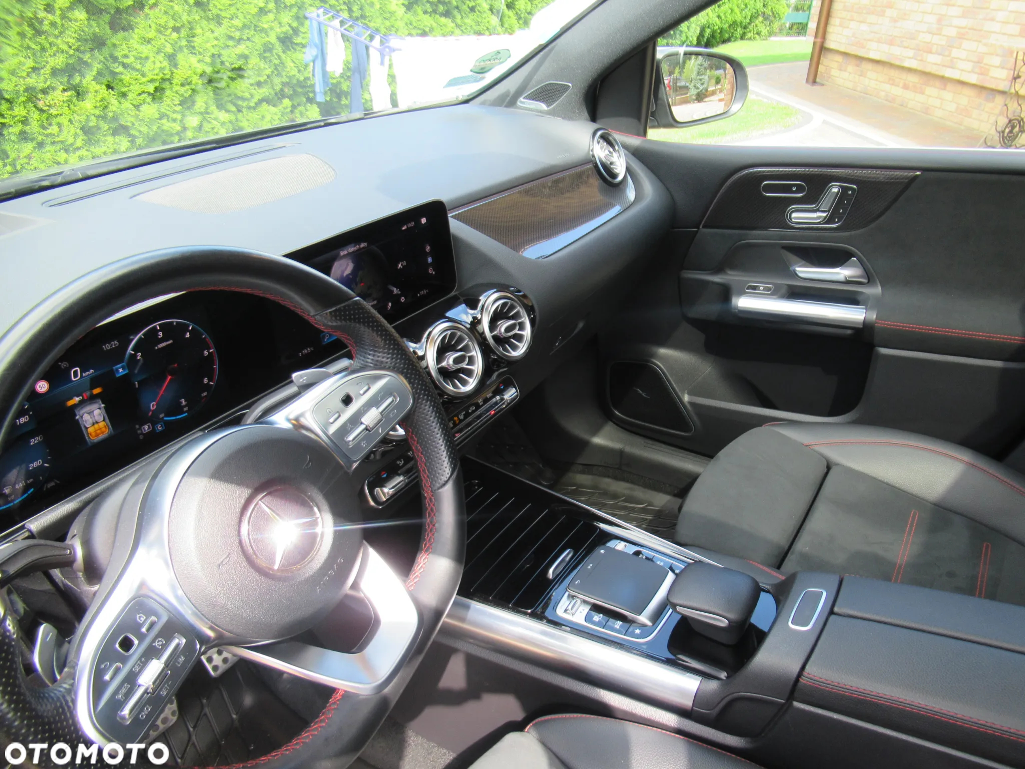 Mercedes-Benz Klasa B 200 d AMG Line 8G-DCT - 11