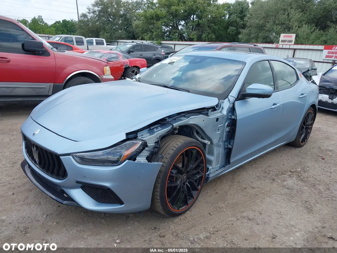 Maserati Ghibli - 3