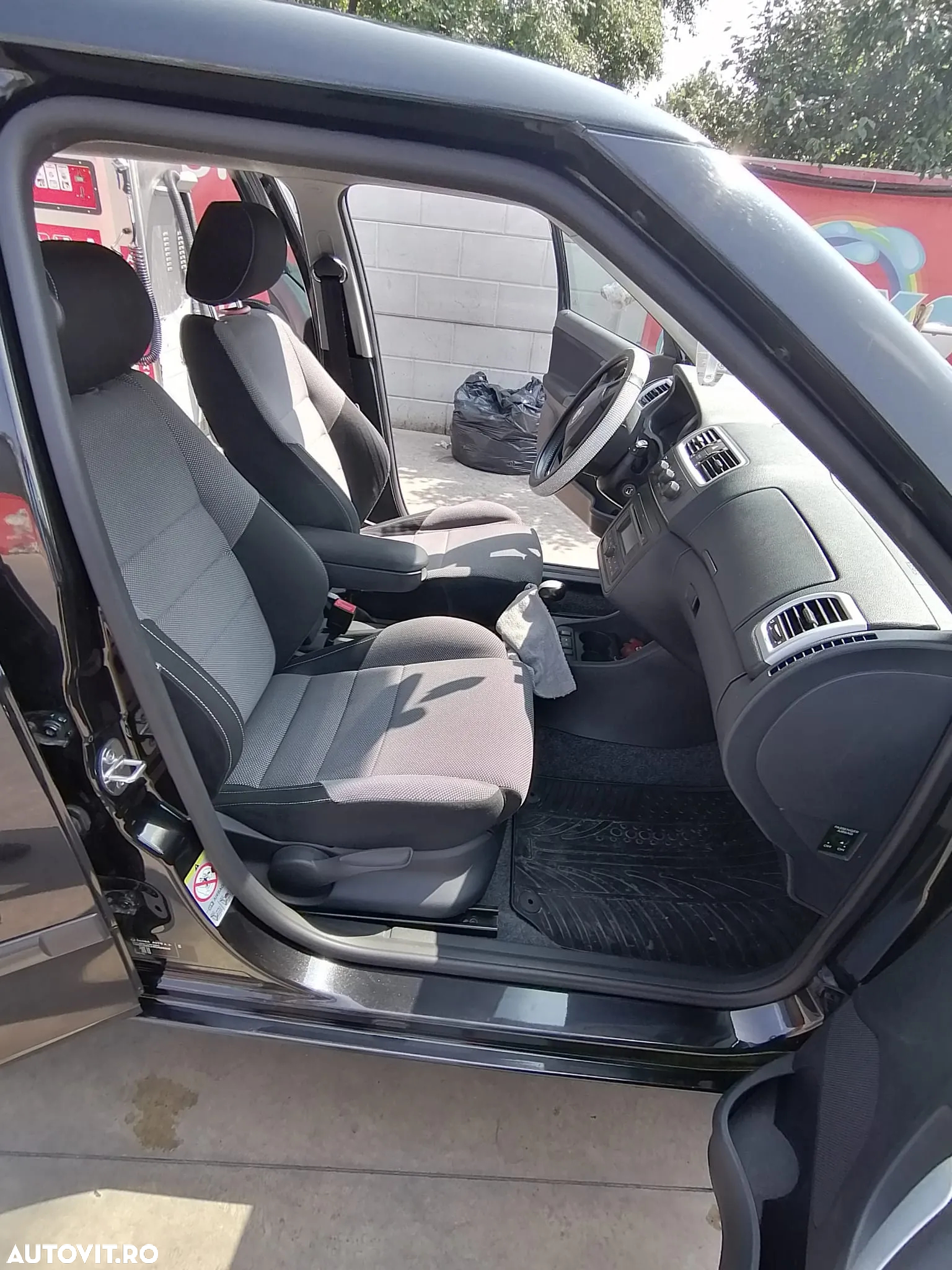 Skoda Fabia 1.6 Elegance - 4