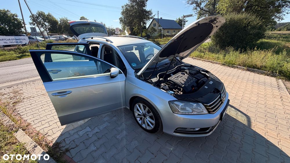 Volkswagen Passat Variant 2.0 TDI DPF Sportline DSG - 3