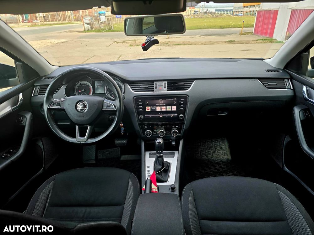 Skoda Octavia - 5