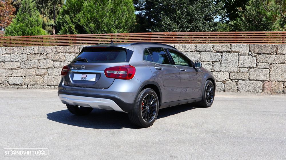 Mercedes-Benz GLA 220 d - 7
