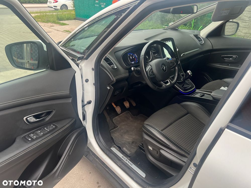 Renault Grand Scenic TCe 140 GPF BUSINESS EDITION - 4