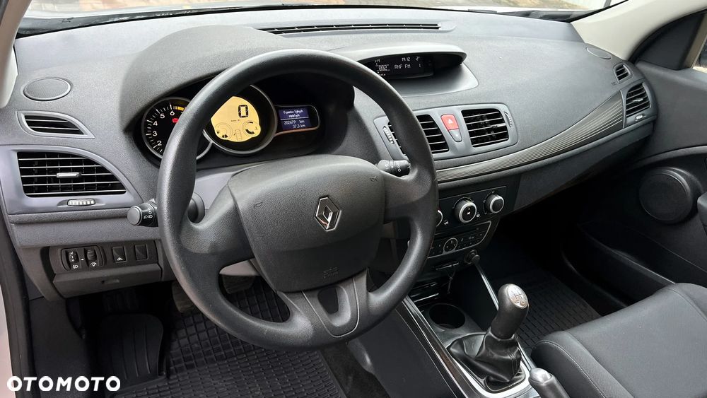 Renault Megane 1.6 16V 100 Expression - 5