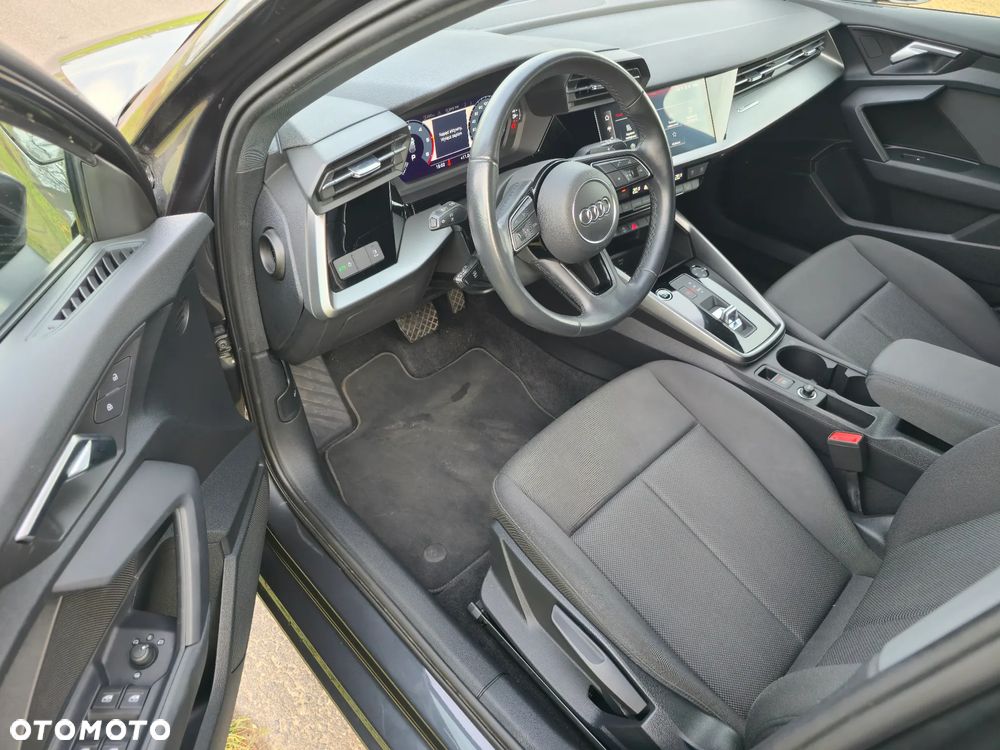 Audi A3 Sportback - 17