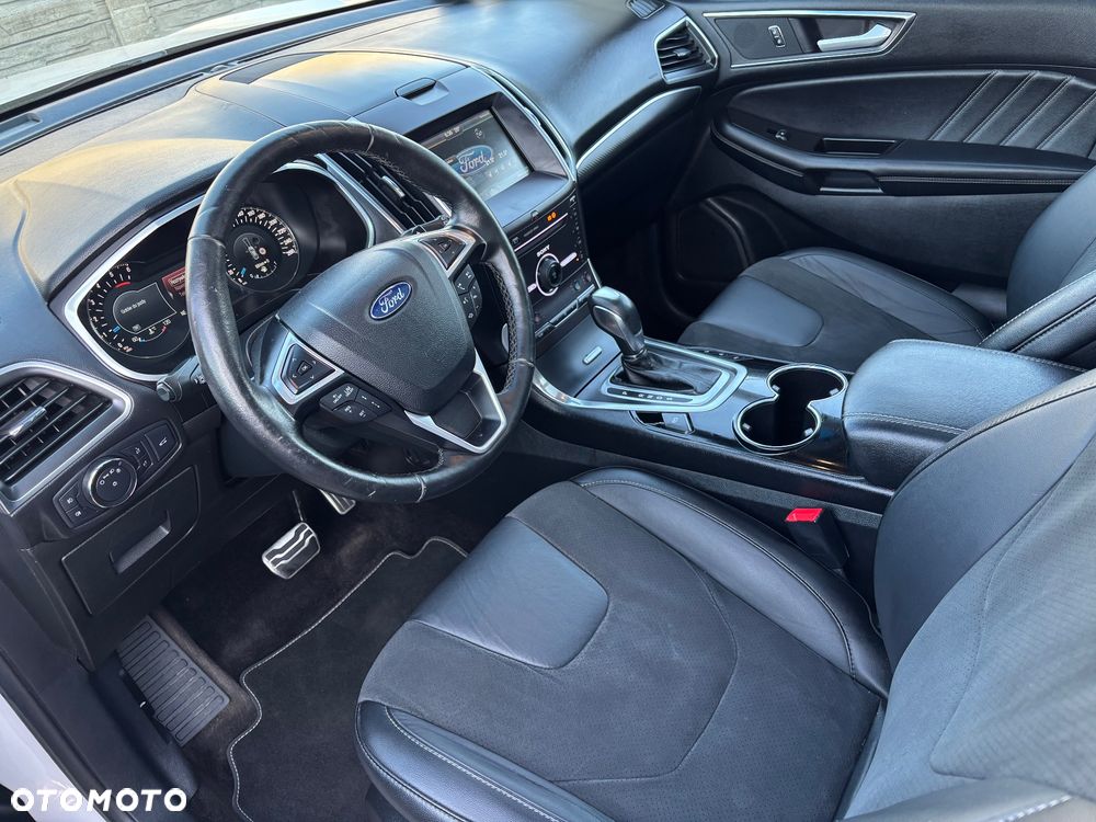 Ford Edge 2.0 TDCi Bi-Turbo 4x4 Sport - 8
