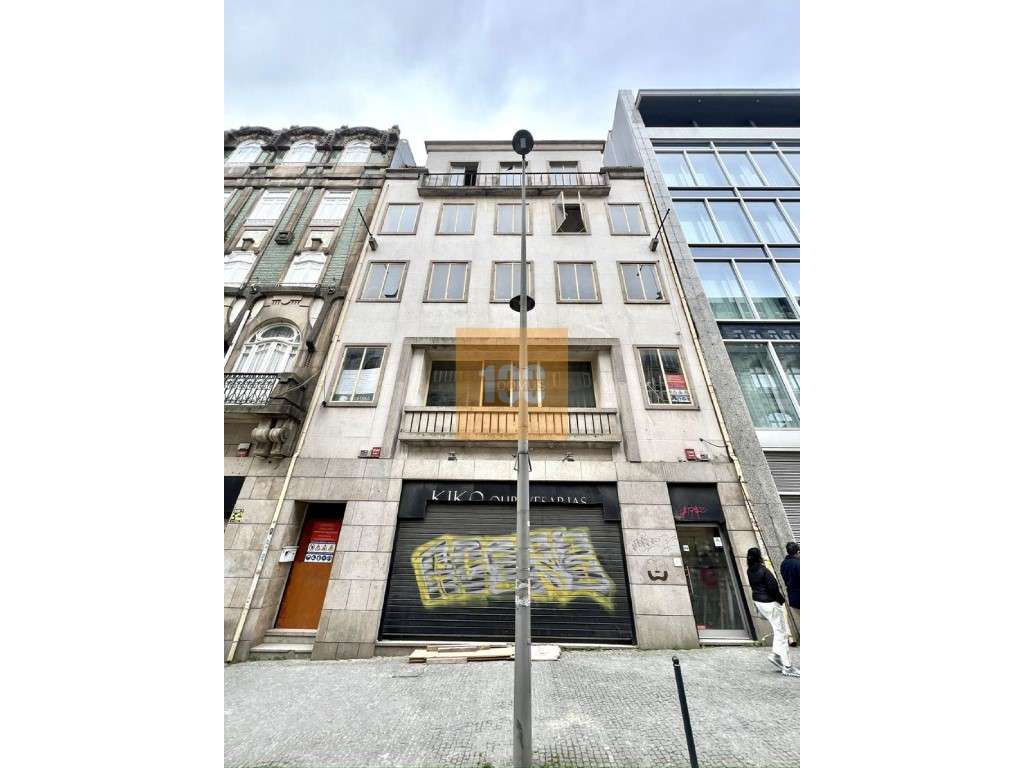 Espaço comercial em Sá da Bandeira - Grande imagem: 4/18