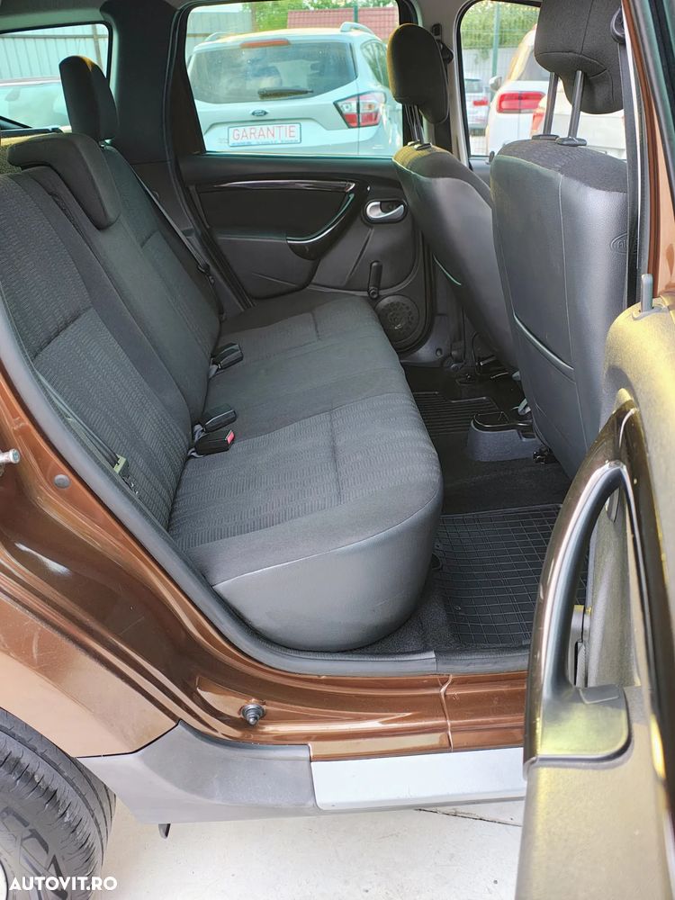 Dacia Duster 1.5 dCi 4x2 Laureate - 6