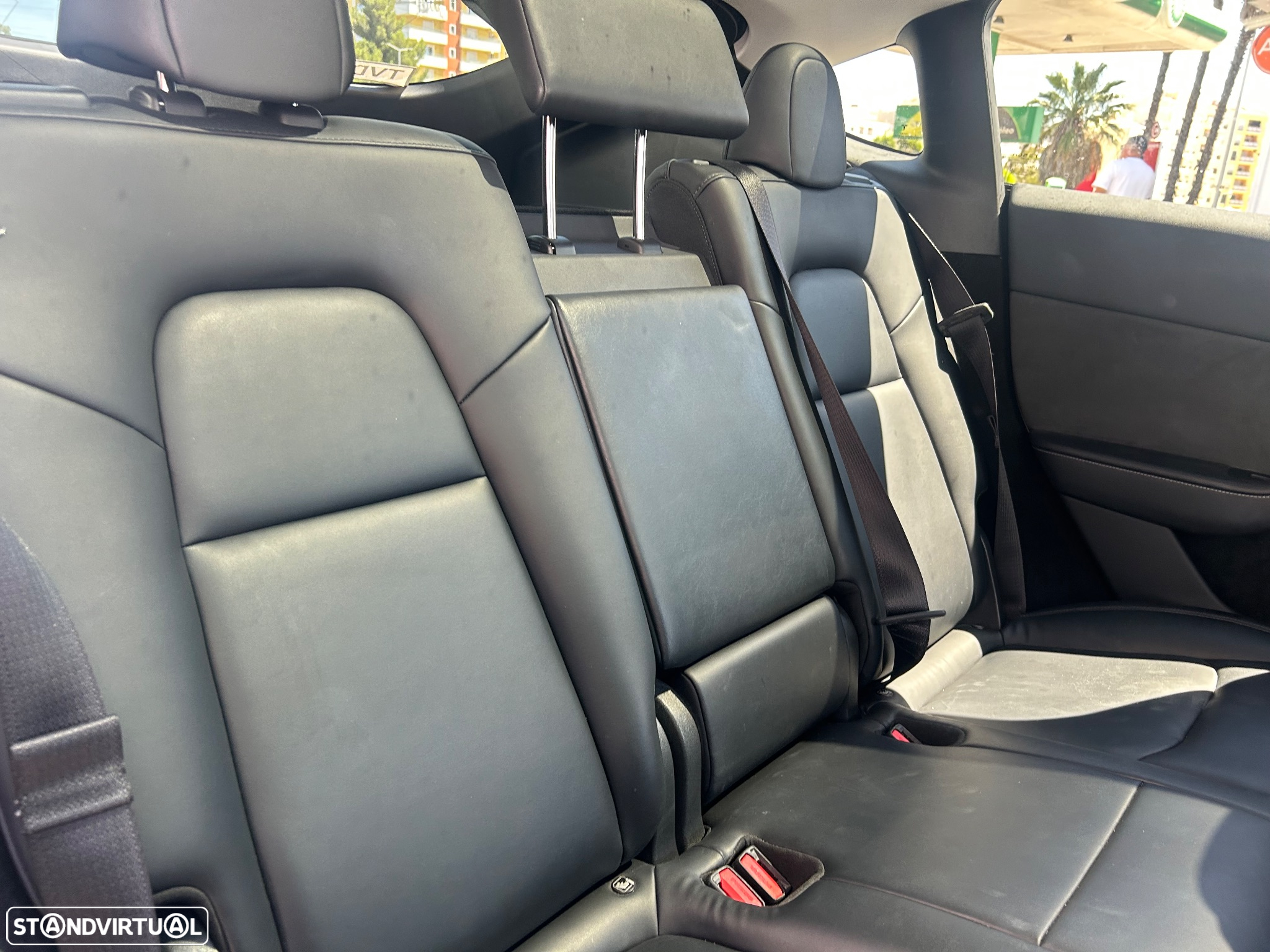 Tesla Model Y RWD - 7