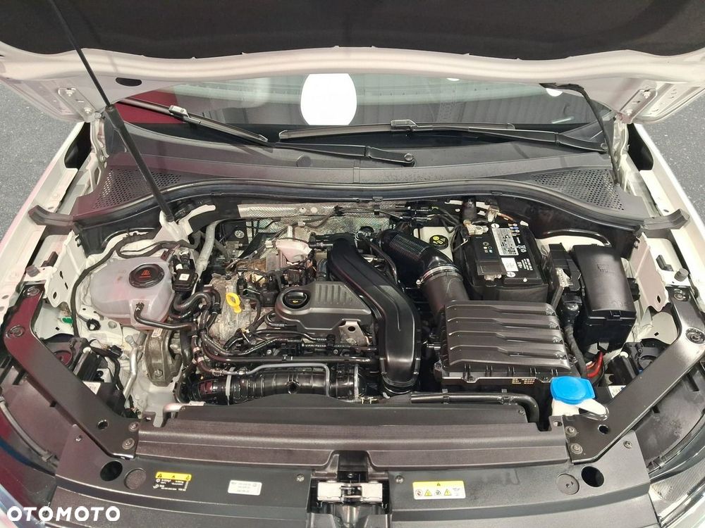 Volkswagen Tiguan - 38