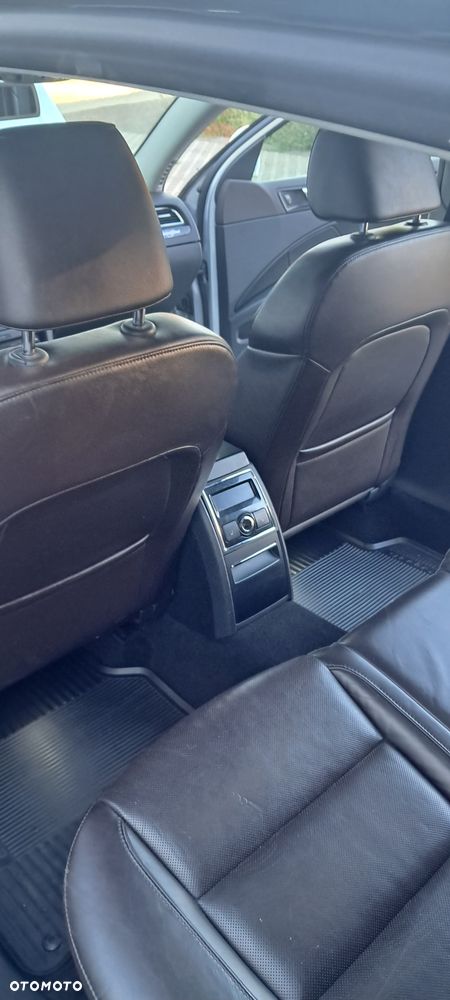 Skoda Superb 3.6 FSI 4x4 L&K DSG - 11