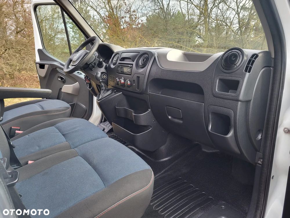 Renault Master III 2017r 161 tyś Izoterma chłodnia Mroźnia Sklep Food Truck Agregat zasilanie 230V Salon - 24