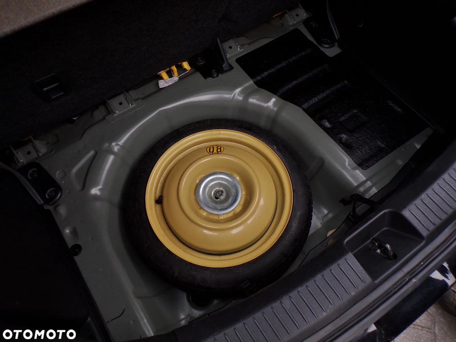 Mazda 2 1.3 Exclusive - 23