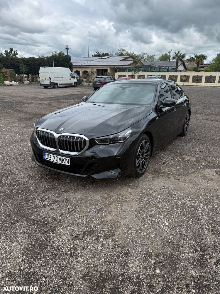 BMW Seria 5 520d AT MHEV - 17