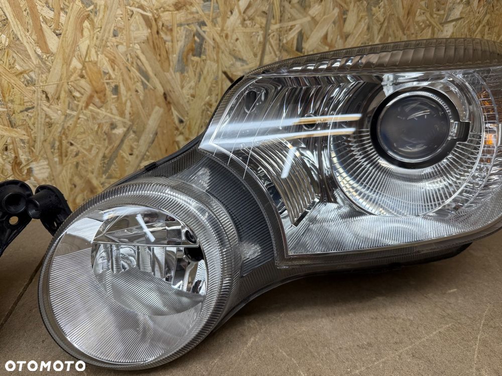 LAMPA LEWA PRAWA KOMPLET XENON SKODA YETI 5L1941015B 5L1941016B - 18