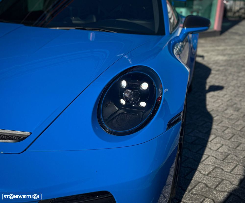 Porsche 911 Série F - 13