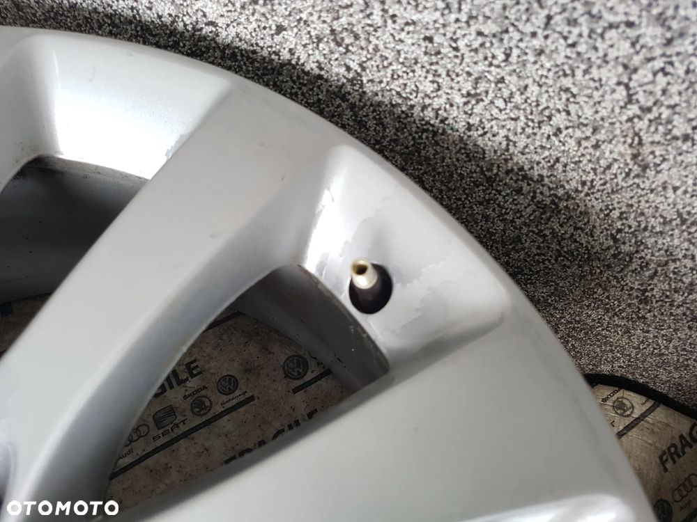 FELGI ALU ORYGINAŁ  OPEL ASTRA H ZAFIRA B MERIVA B 5X110  7jX17 ET35 - 14