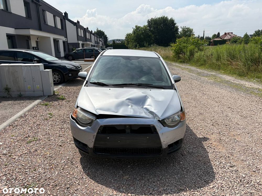 Mitsubishi Colt 1.3 Intense - 23