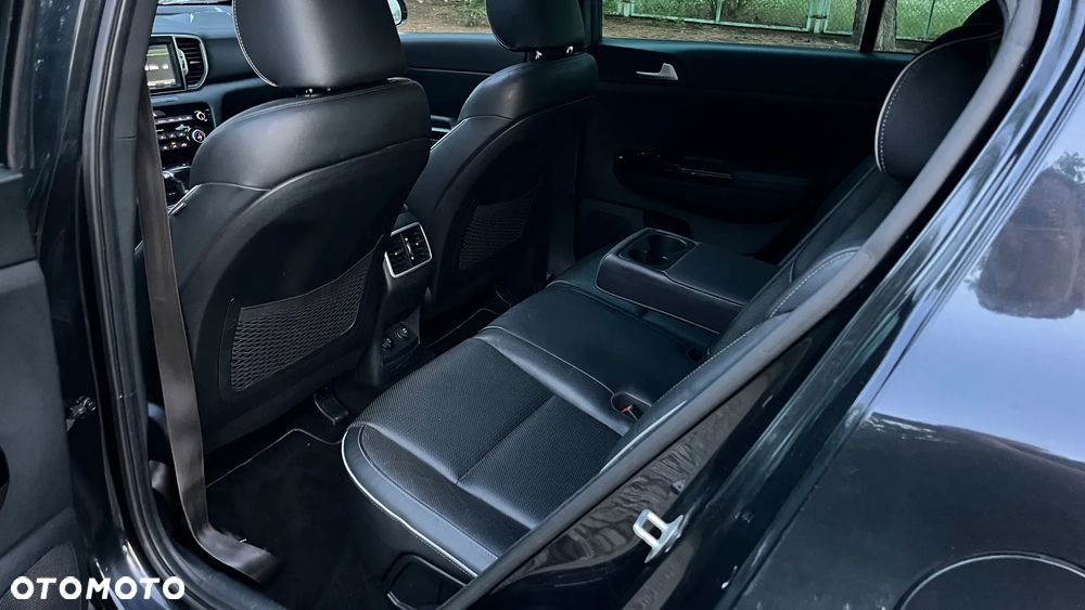 Kia Sportage 1.6 T-GDI Black Edition 4WD DCT - 18