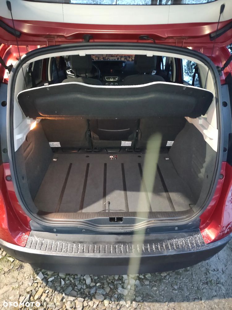 Renault Scenic 1.6 16V 110 Authentique - 15