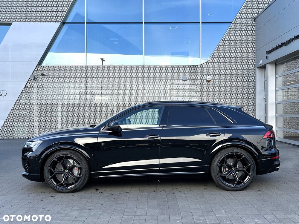 Audi RS Q8 - 7