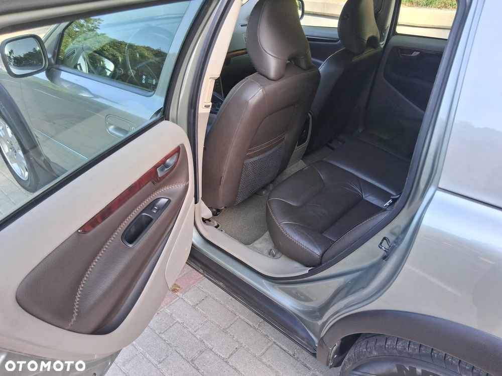 Volvo XC 70 - 15