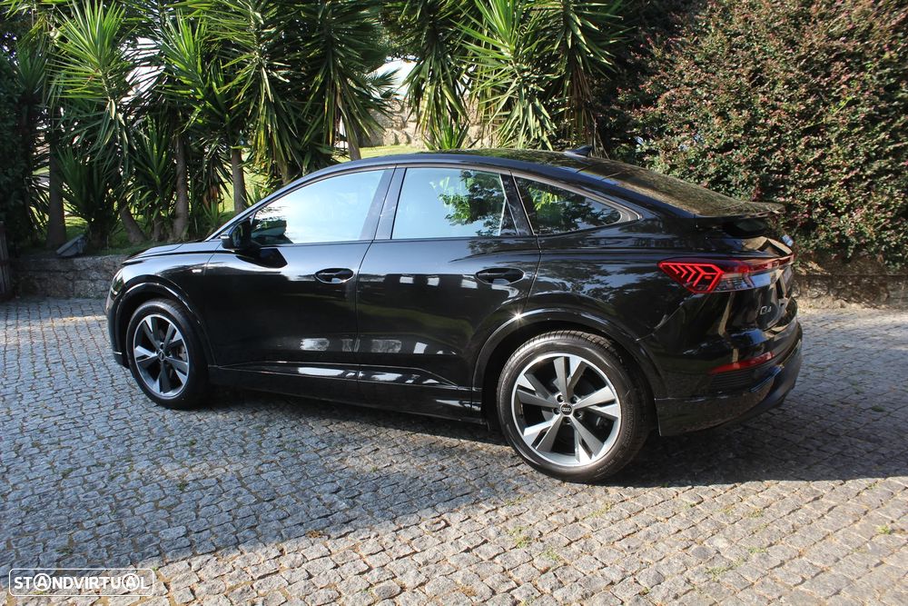 Audi Q4 e-tron 45 quattro 82 kWh - 8