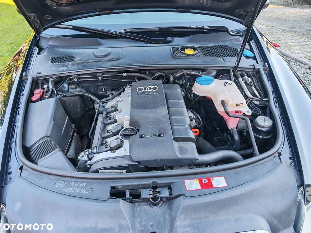 Audi A6 Avant 2.0T FSI - 22