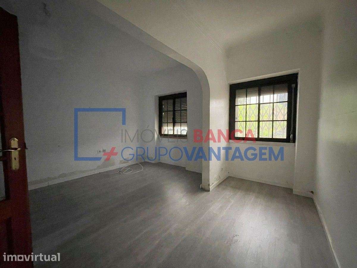 APARTAMENTO AMADORA COM LOGRADOURO - Grande imagem: 4/30