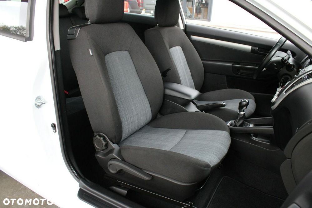 Kia ProCeed 1.4 CVVT Edition 7 - 10