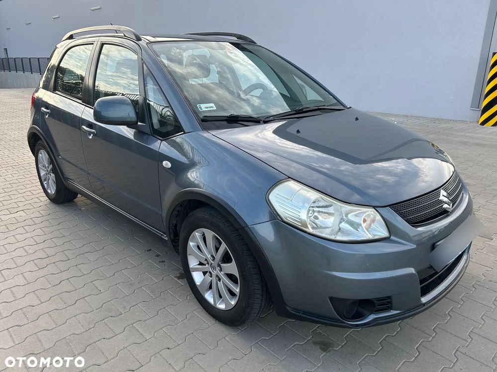 Suzuki SX4 1.6 VVT 4x2 Comfort - 4
