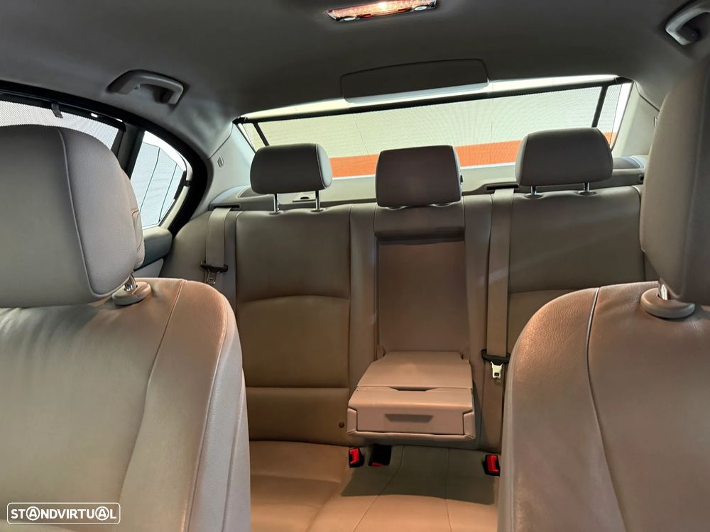 BMW 525 d Line Luxury Auto - 11