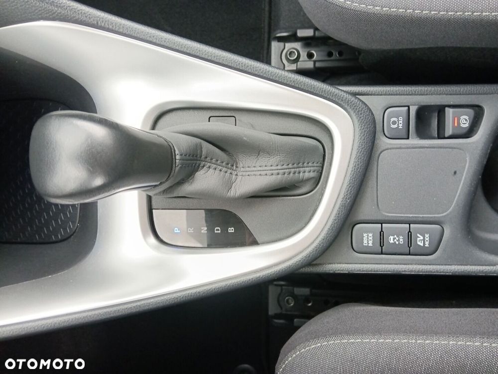 Toyota Yaris Hybrid 1.5 Comfort - 22