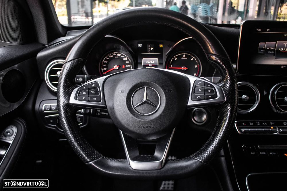 Mercedes-Benz GLC 250 d 4Matic 9G-TRONIC AMG Line - 14