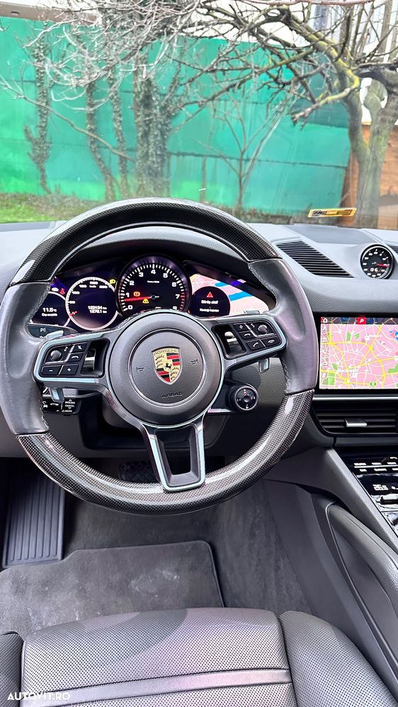 Porsche Cayenne Coupe - 7