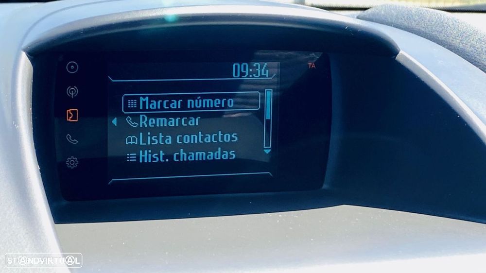 Ford Fiesta 1.5 TDCi Titanium - 23