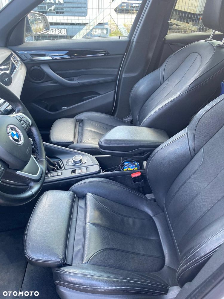 BMW X1 xDrive25i xLine - 11