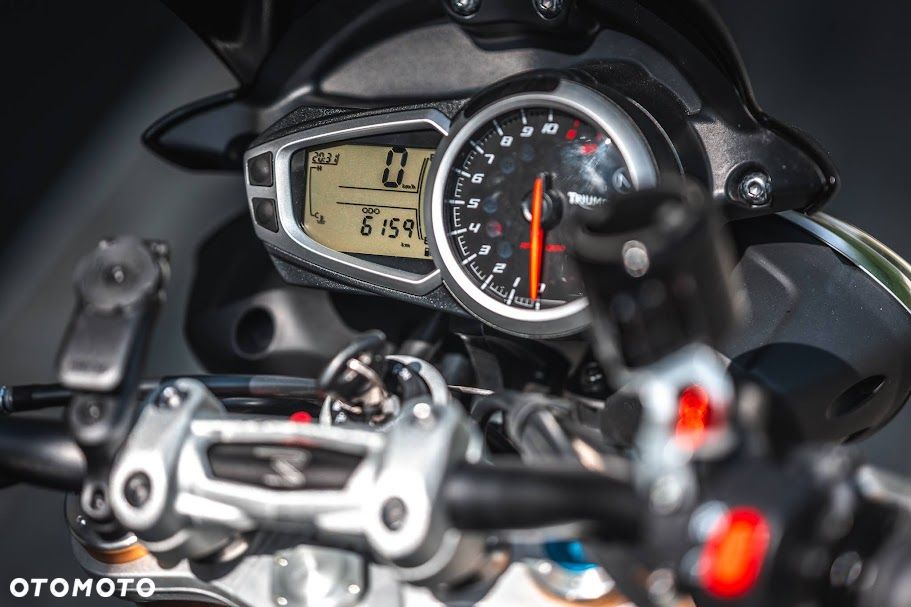 Triumph Speed Triple - 8
