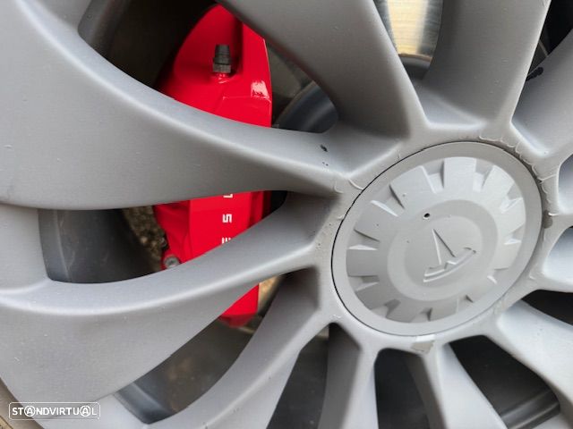 Tesla Model Y Performance Tração Integral - 15