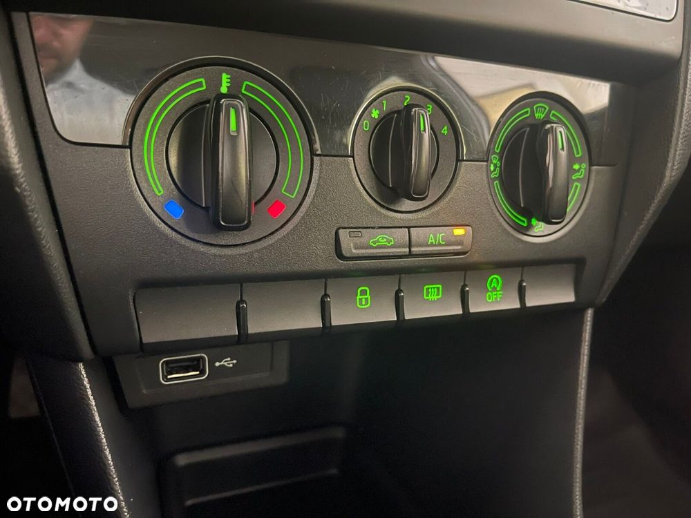 Skoda RAPID - 20