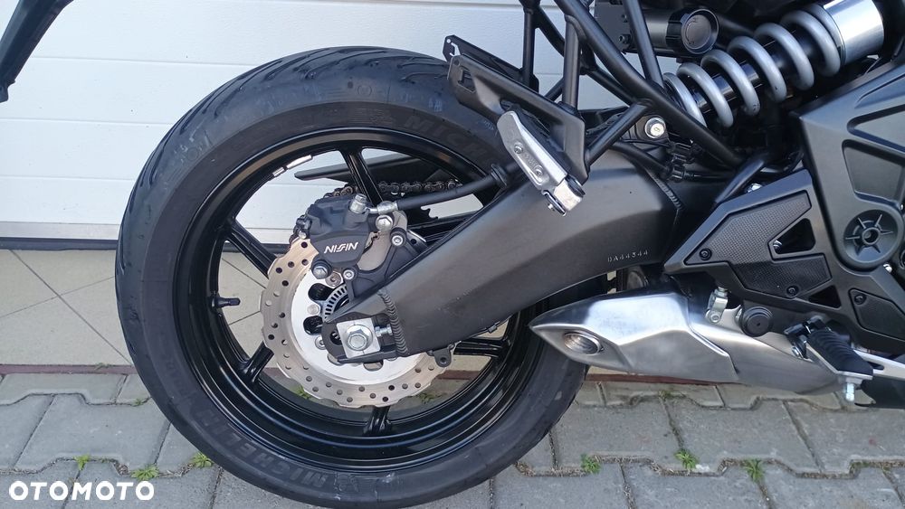 Kawasaki Versys 650 - 28