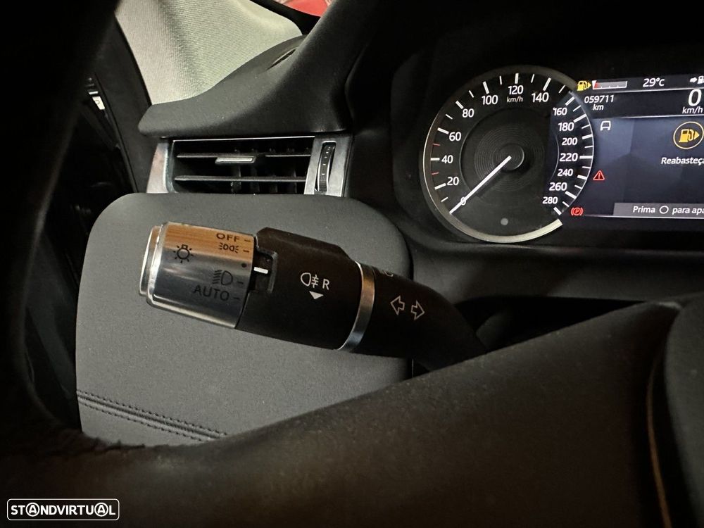 Land Rover Discovery Sport 1.5 I3 P300e AWD - 17
