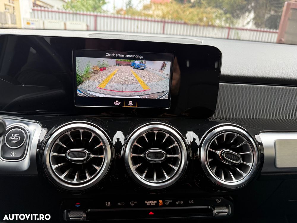 Mercedes-Benz GLB 200 4MATIC Aut. - 29