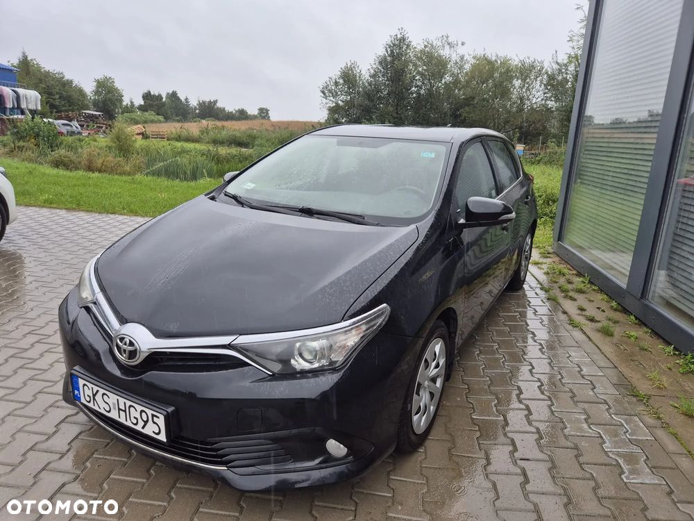 Toyota Auris 1.6 D-4D Dynamic - 2