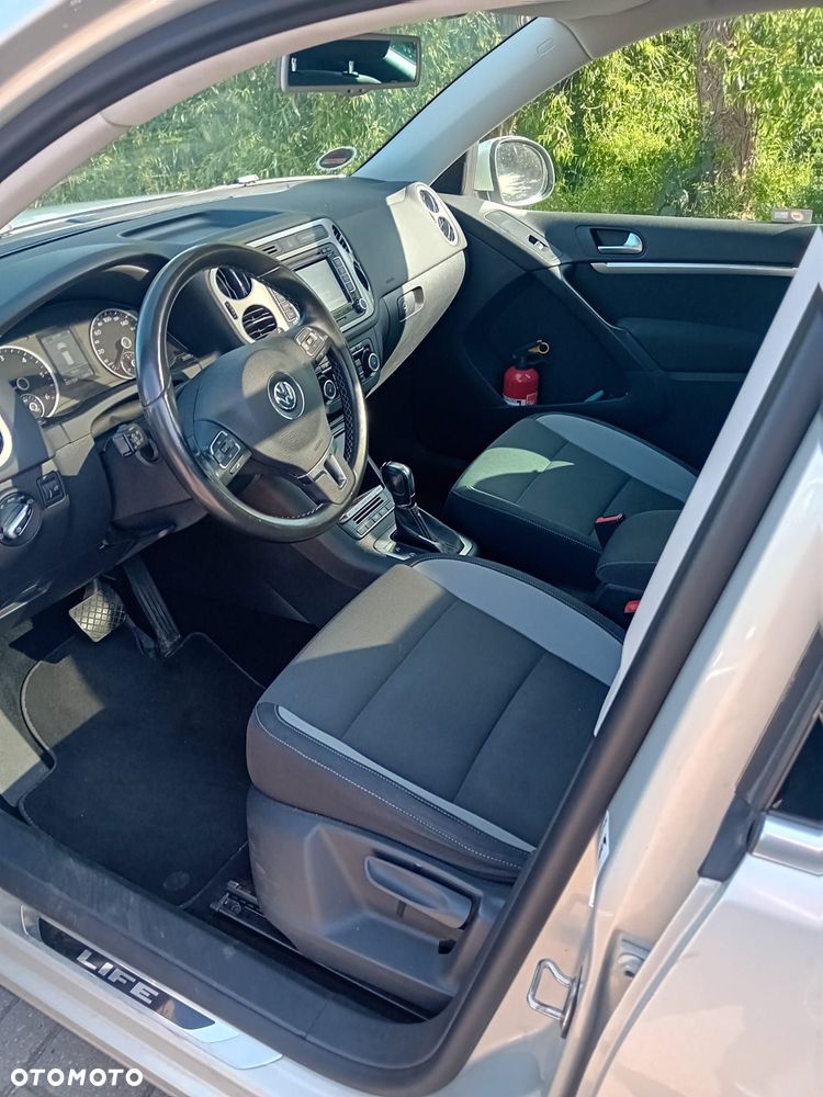 Volkswagen Tiguan 2.0 TDI DPF 4Motion DSG Life - 6