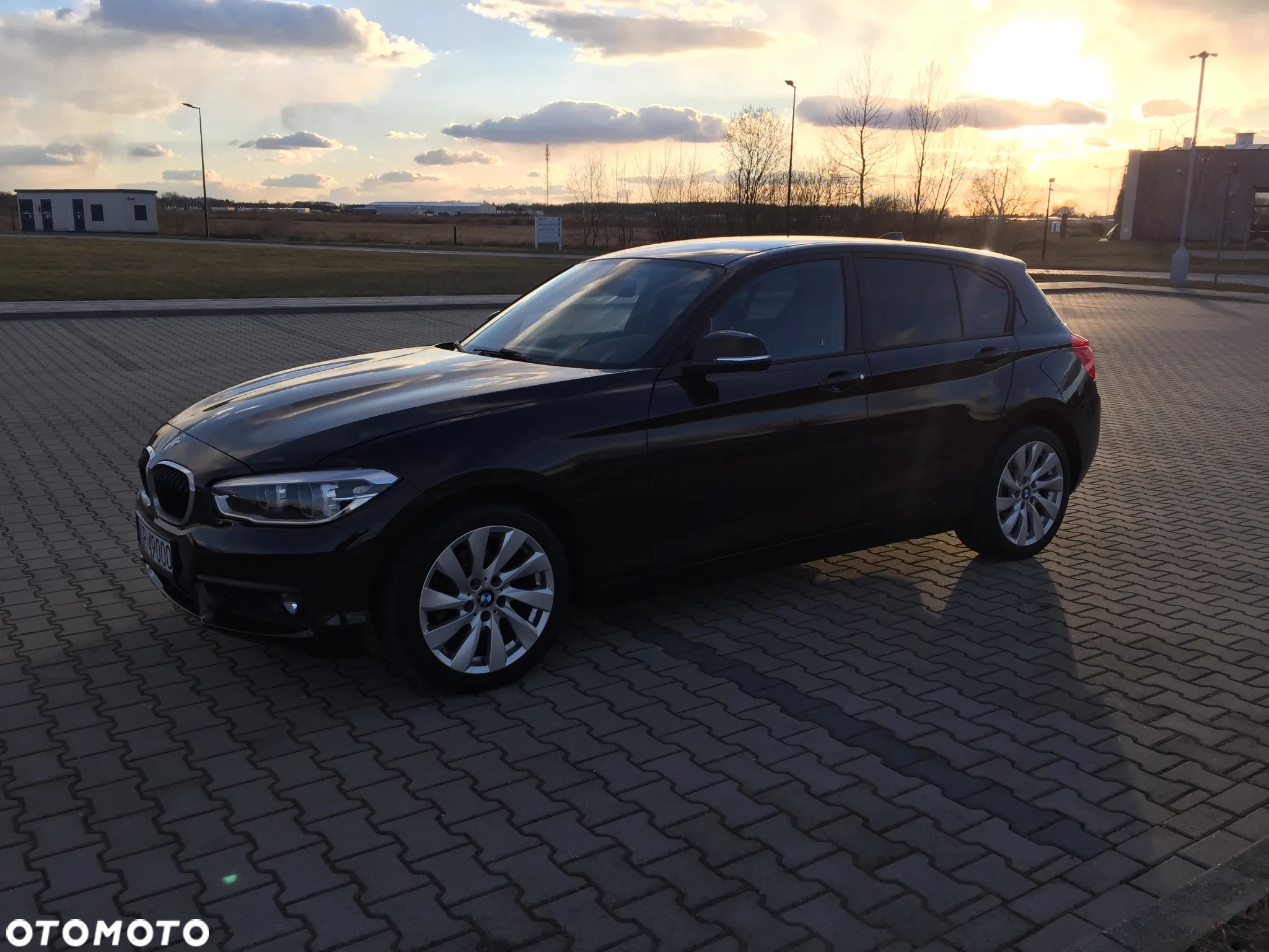 BMW Seria 1 116d Sport Line - 2