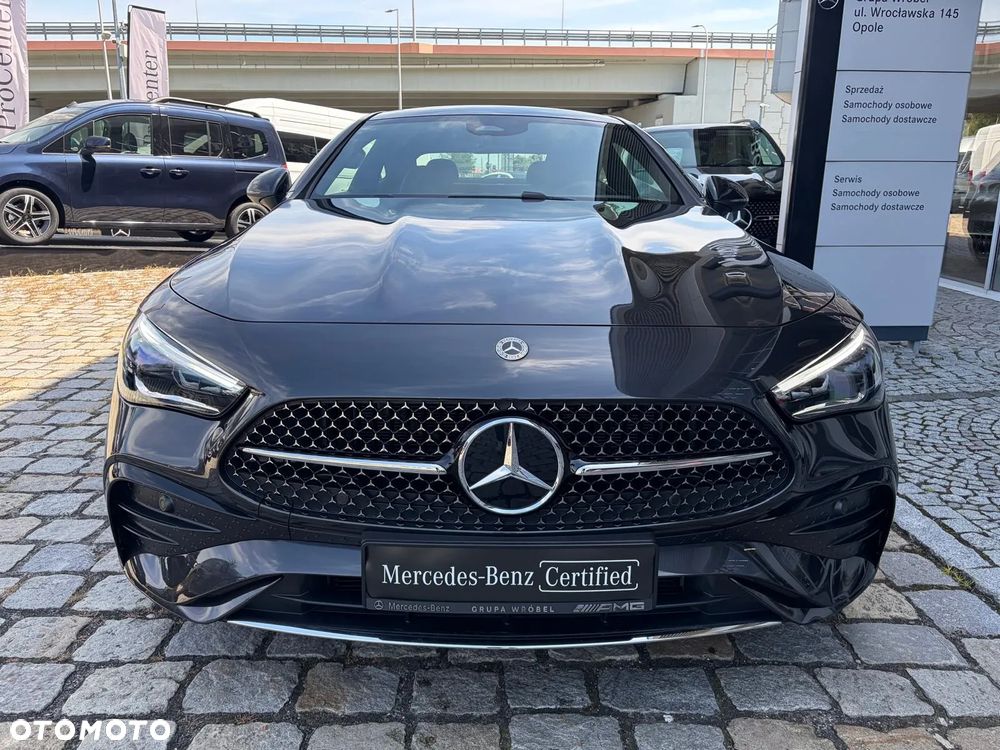 Mercedes-Benz CLE 200 4Matic 9G-TRONIC Edition AMG Line - 2