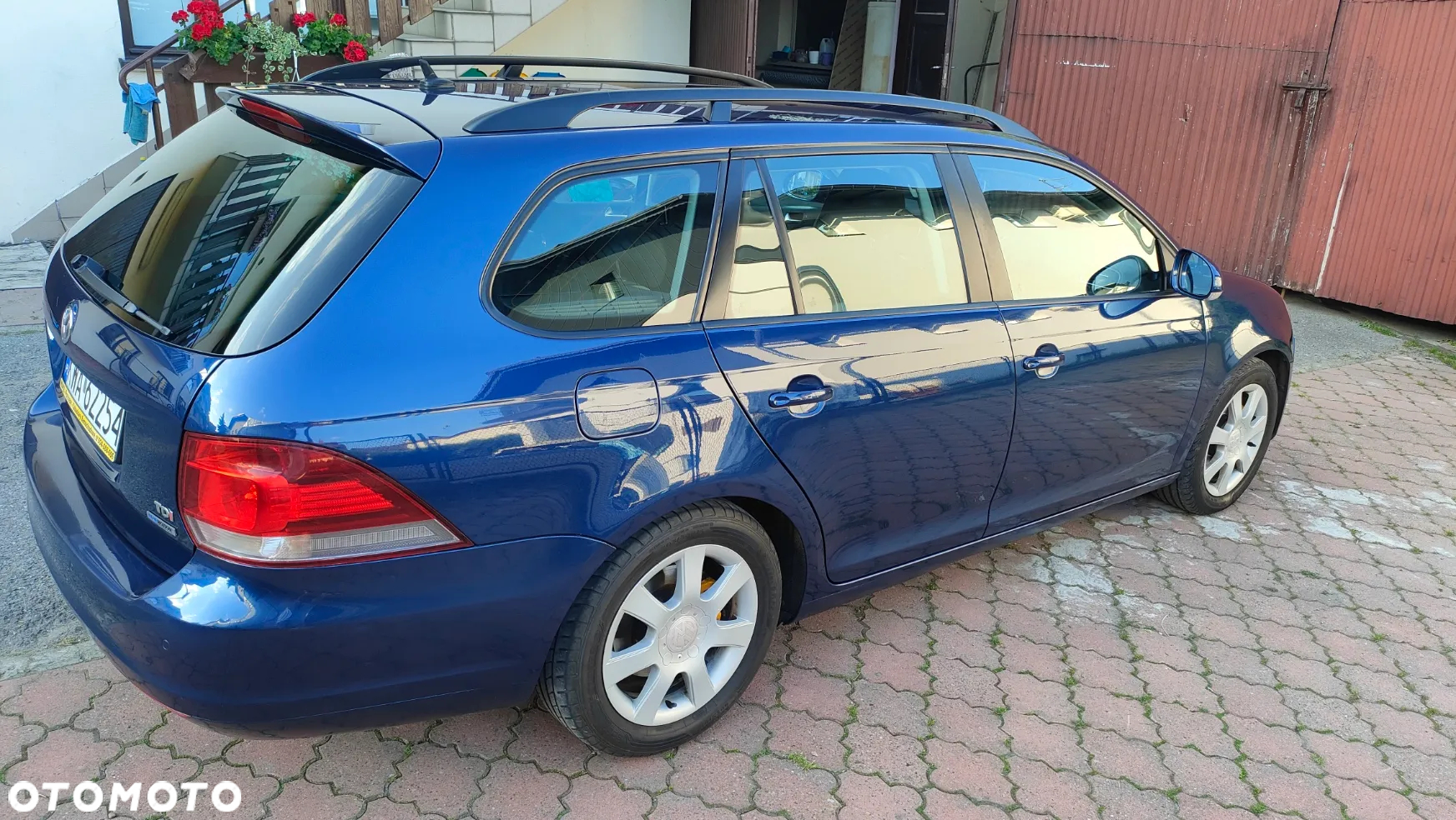 Volkswagen Golf VI 1.6 TDI BlueMot Trendline - 18